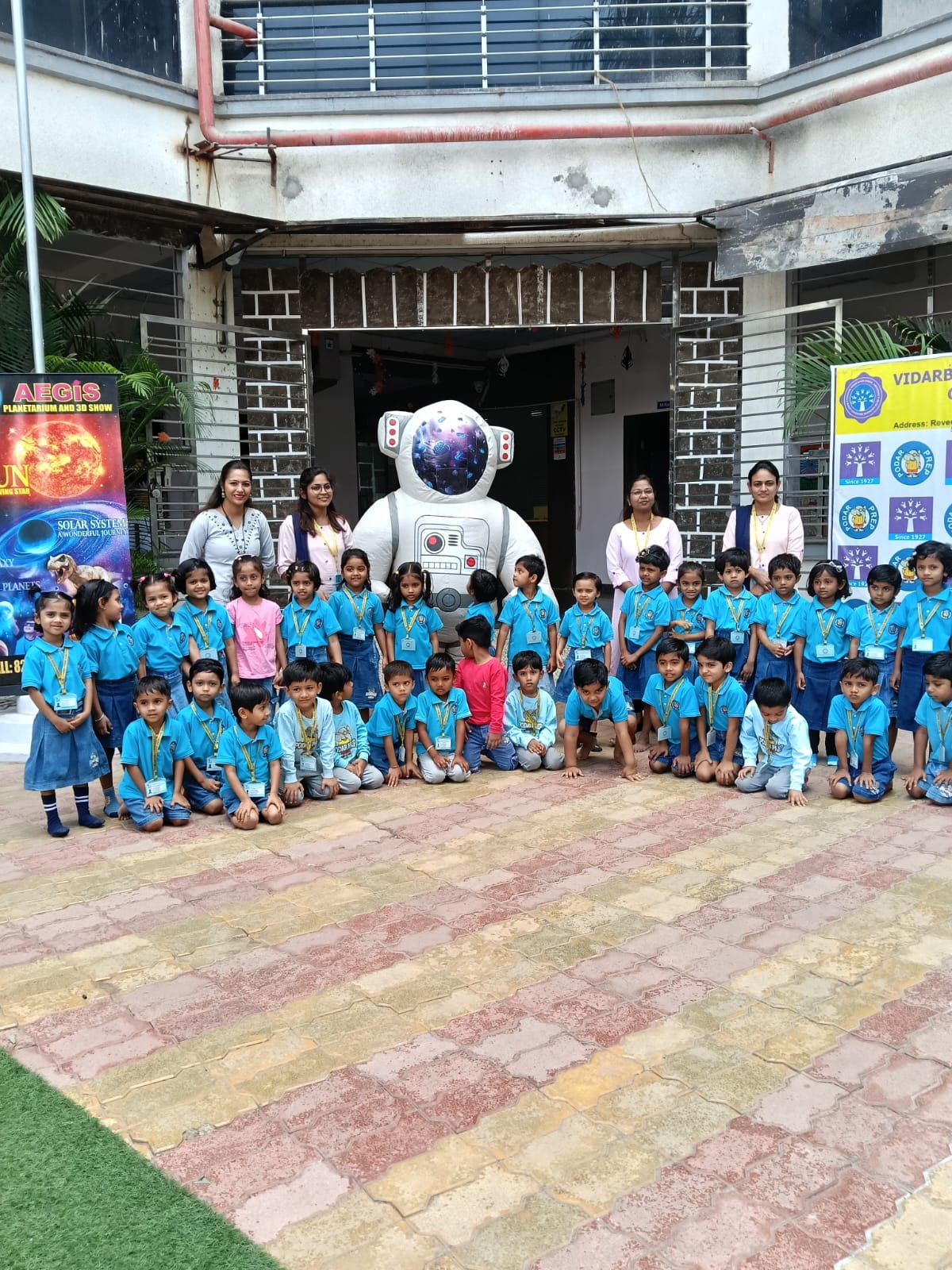 360° Planetarium Show